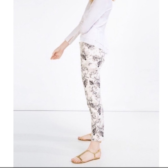 Zara Woman White Black Floral Skinny Ankle Pants Size 4 - Picture 3 of 4